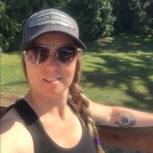 Meet your Posher, Beth